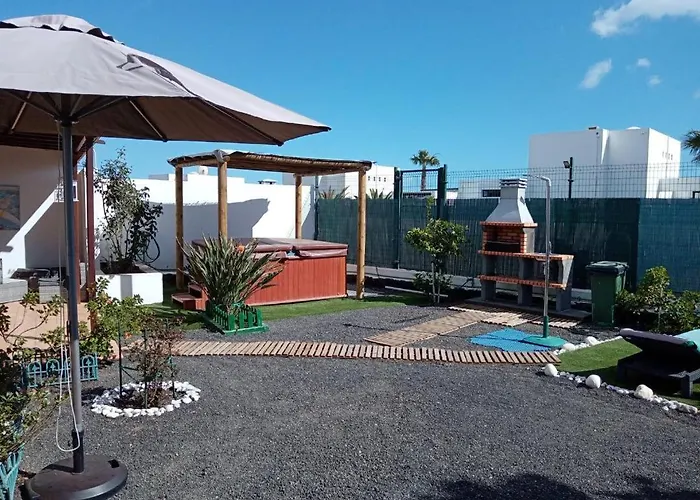 Luxury Hotel Playa Blanca (Lanzarote)